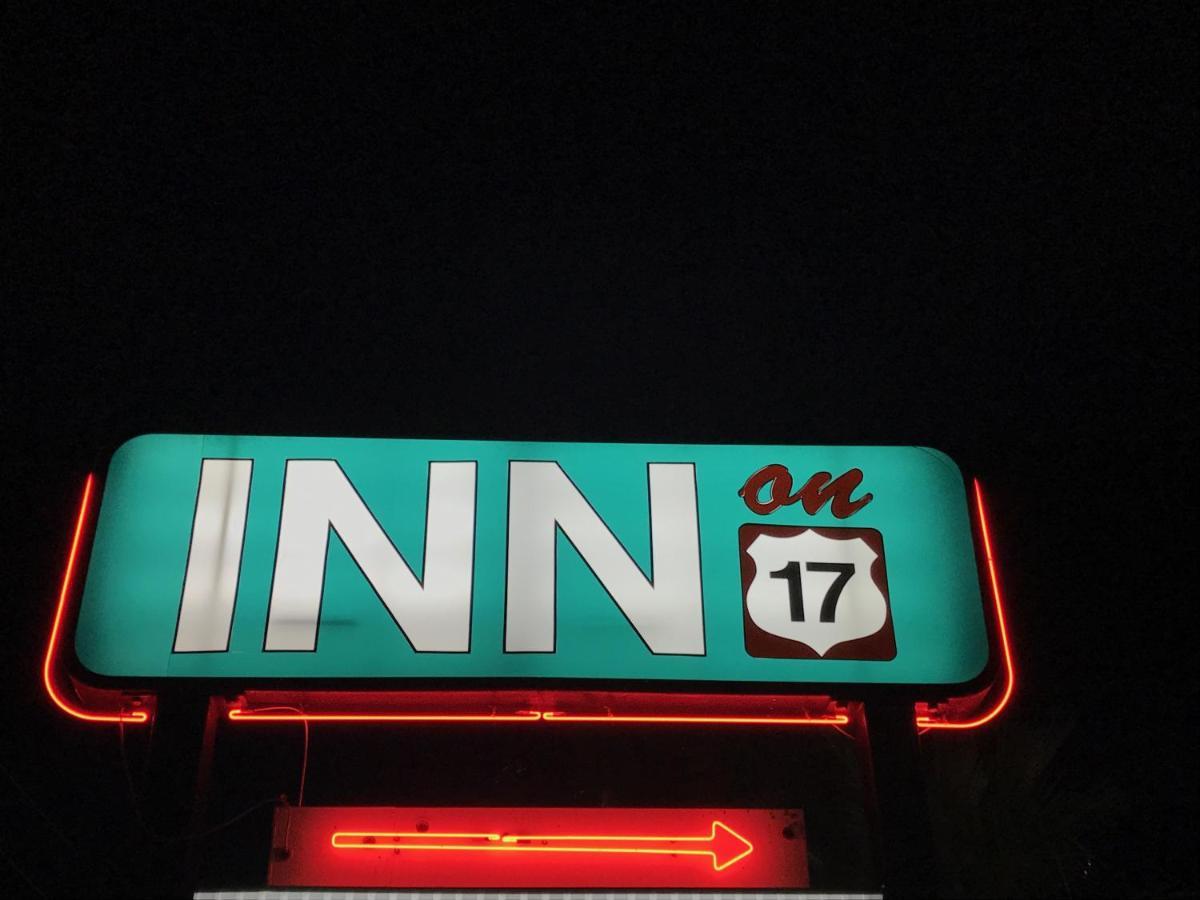 Inn On 17 薩凡納 外观 照片